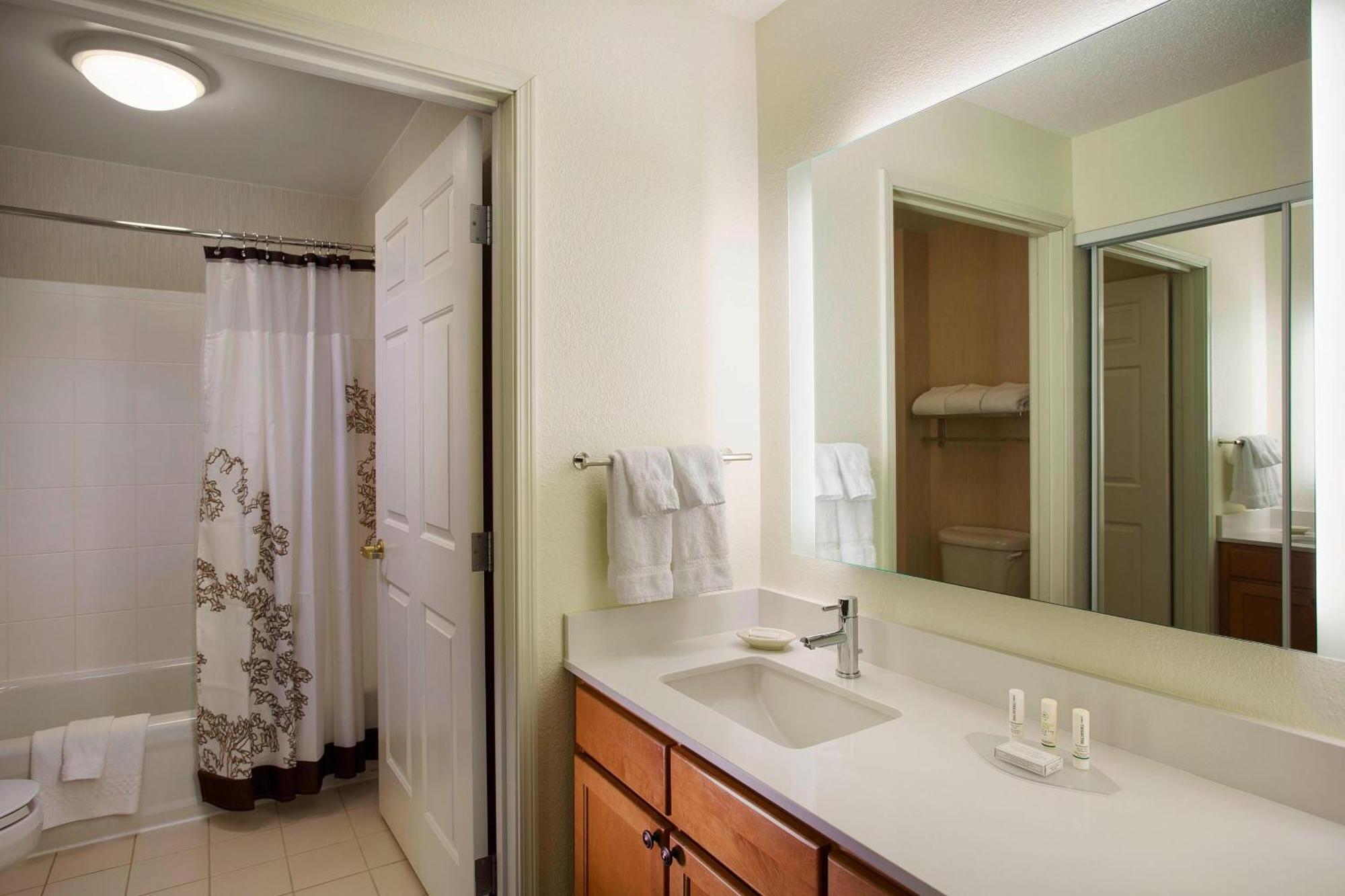 Residence Inn By Marriott Detroit / Novi Exteriör bild